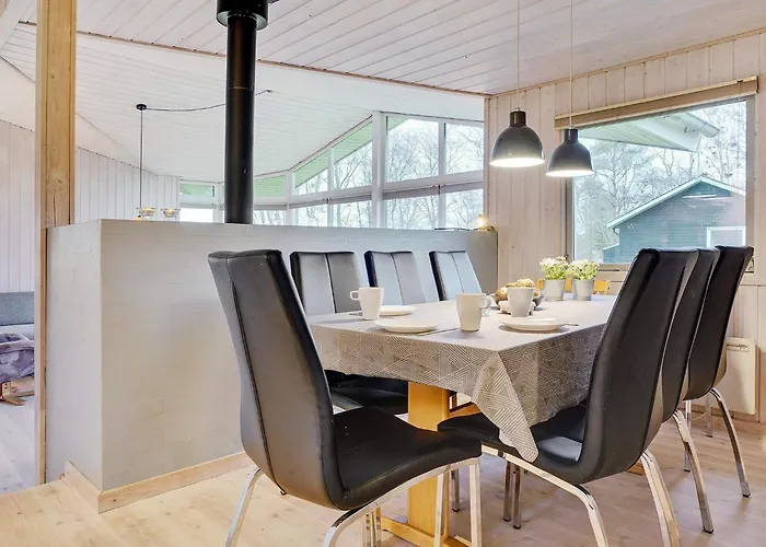 8 Person In Dom wakacyjny Sæby